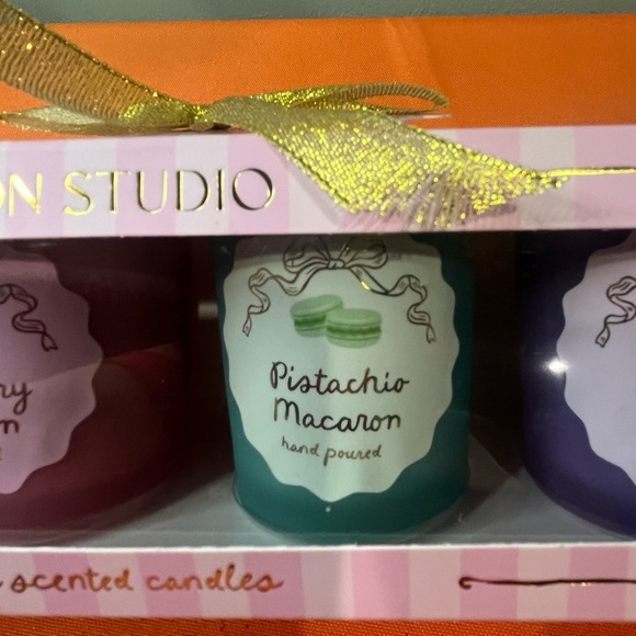 Scented Candle Set - Pink, Green, Blue, White - Picture 5 of 16